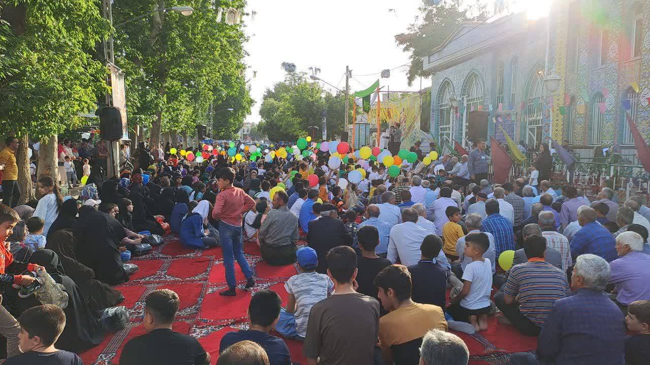 حضور پرشور مردم خوی در جشن عید غدیر