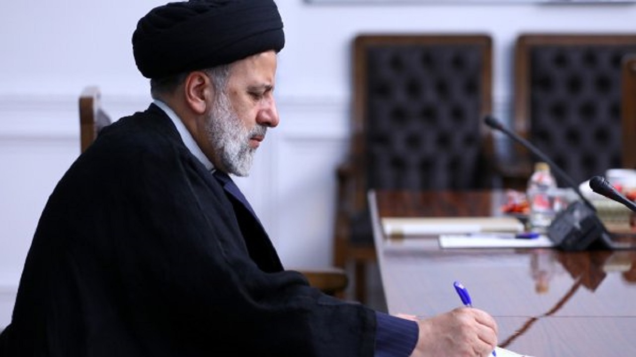 پیام تسلیت رئیسی برای درگذشت مادر شهیدان سجادی