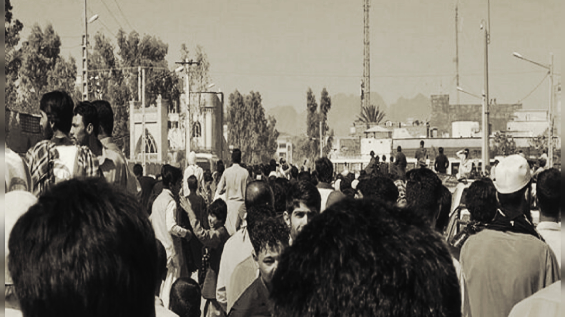 چرا بعد از عید غدیر به کلانتری زاهدان حمله شد؟ + فیلم