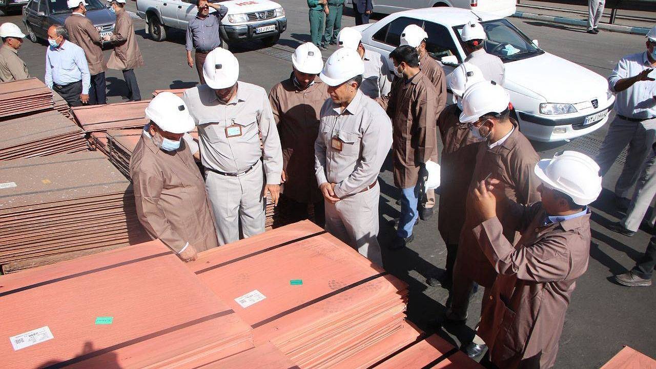 واحد‌های تولیدی بدون همراهی مردم موفق نخواهند بود