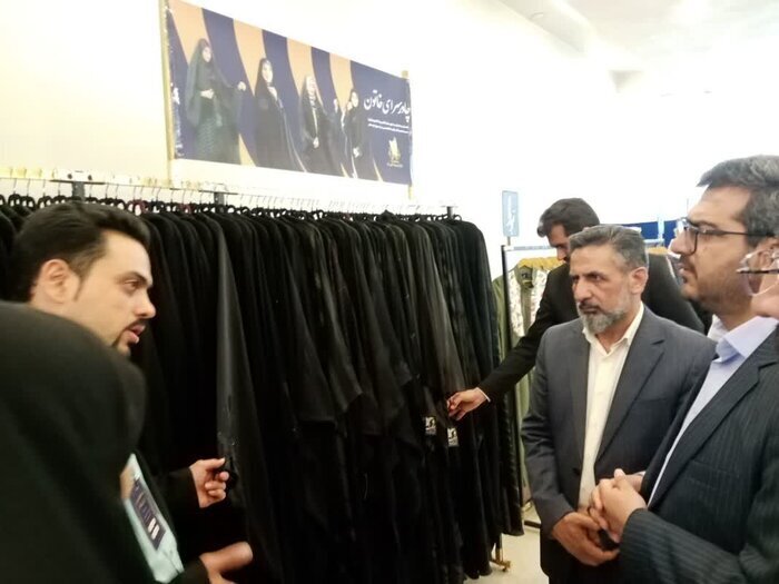 نمایشگاه پوشاک ایرانی اسلامی شیراز گشایش یافت