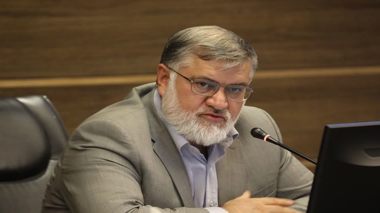 باید از فعالیت مشاوران املاک غیرمجاز جلوگیری شود