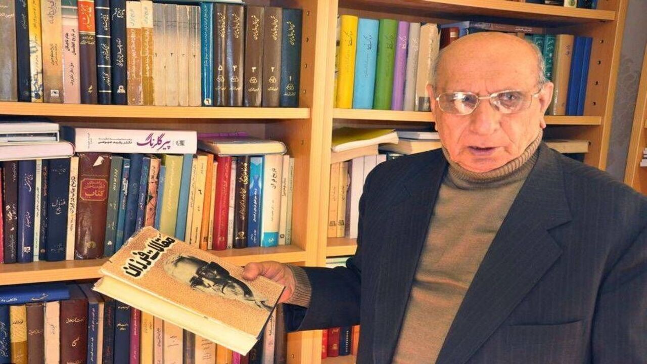 تقدیر از شاهنامه پژوه معاصر در دانشگاه فردوسی مشهد