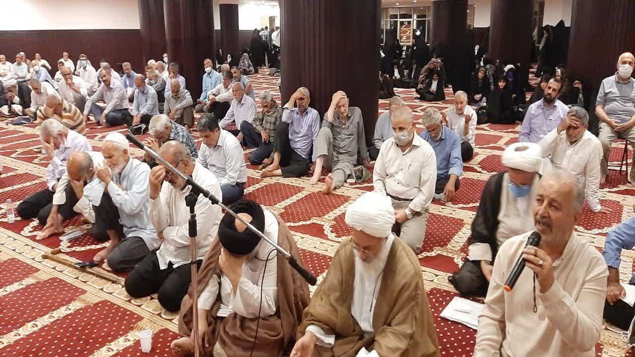 نوای خوش دعای کمیل در مکه مکرمه  پیچید + فیلم و تصاویر