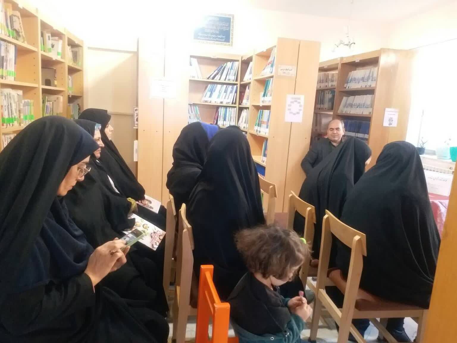 برگزاری کارگاه آموزشی مدیریت‌هیجان در کتابخانه آورزمان