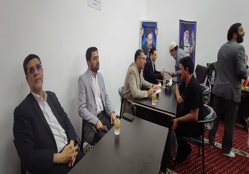 برپایی میز خدمت مسئولین قضایی در نماز جمعه بندرعباس