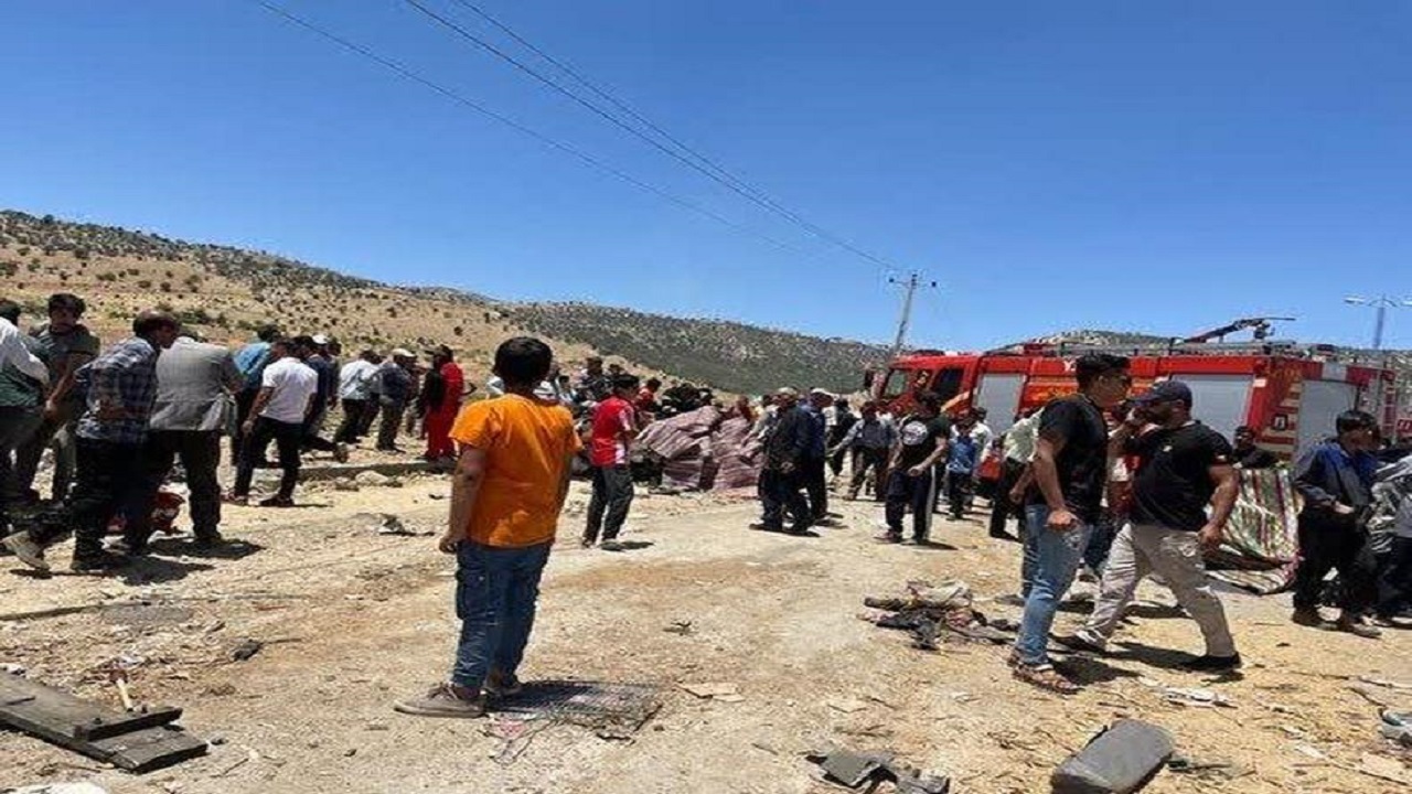 دستور دادستان کهگیلویه و بویر احمد برای بررسی علت حادثه تصادف در جاده یاسوج به شیراز /دستور بازداشت راننده تریلر صادر شد