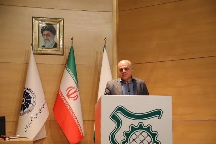 عدم توجه به مطالعه علمی آفت کشور است