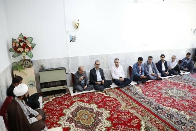 اهتمام خیرین سلامت برای راه اندازی درمانگاه تخصصی شهر میمند