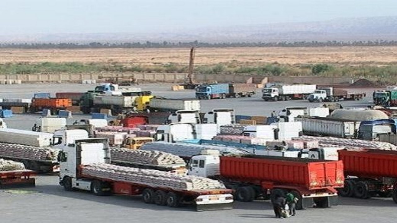 رشد ۴۸ درصدی صادرات از پایانه‌های مرزی سیستان و بلوچستان + فیلم