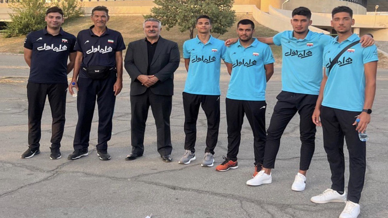 والیبالیست هرمزگانی عازم کشور تایلند شد