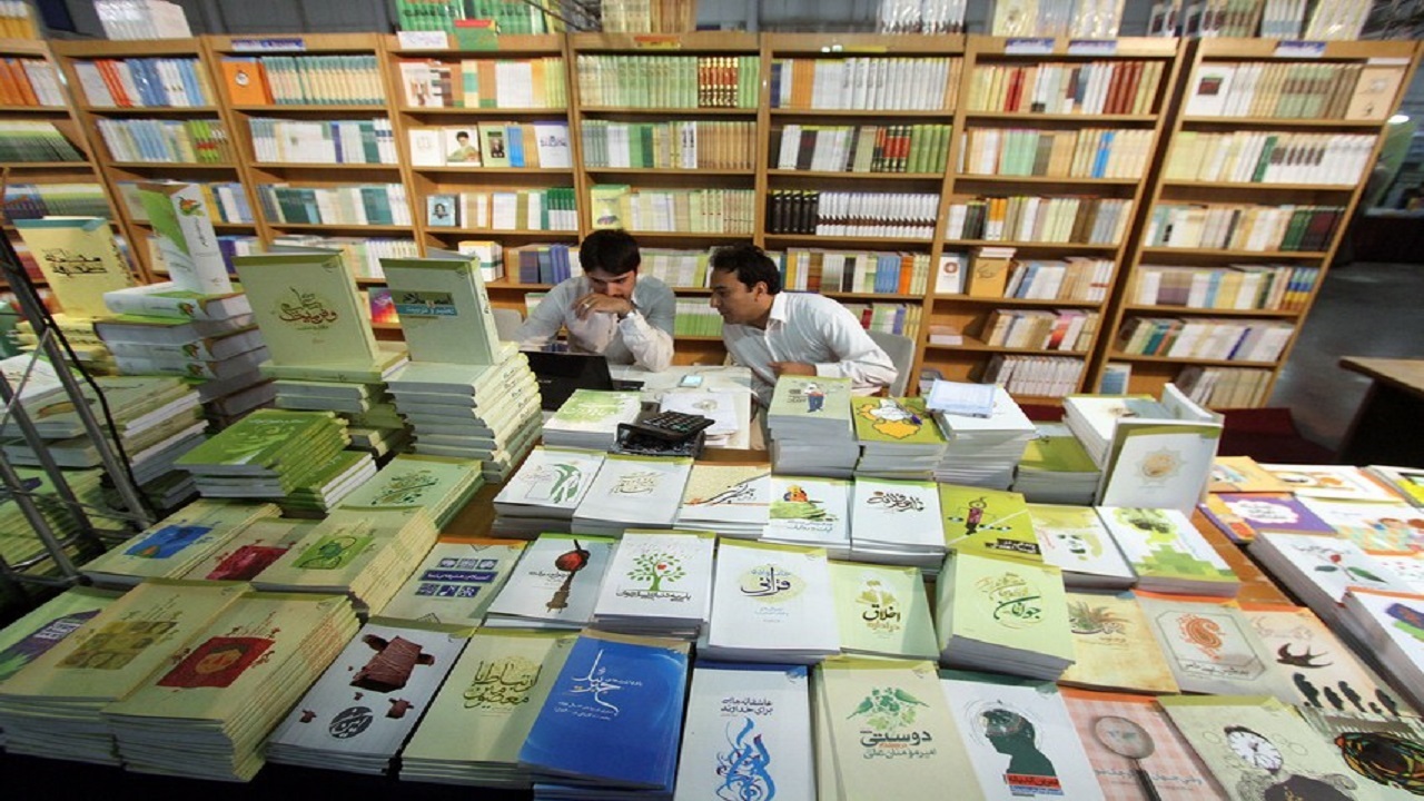 اجرای طرح وقف در گردش کتاب در شهر واقفان خیراندیش