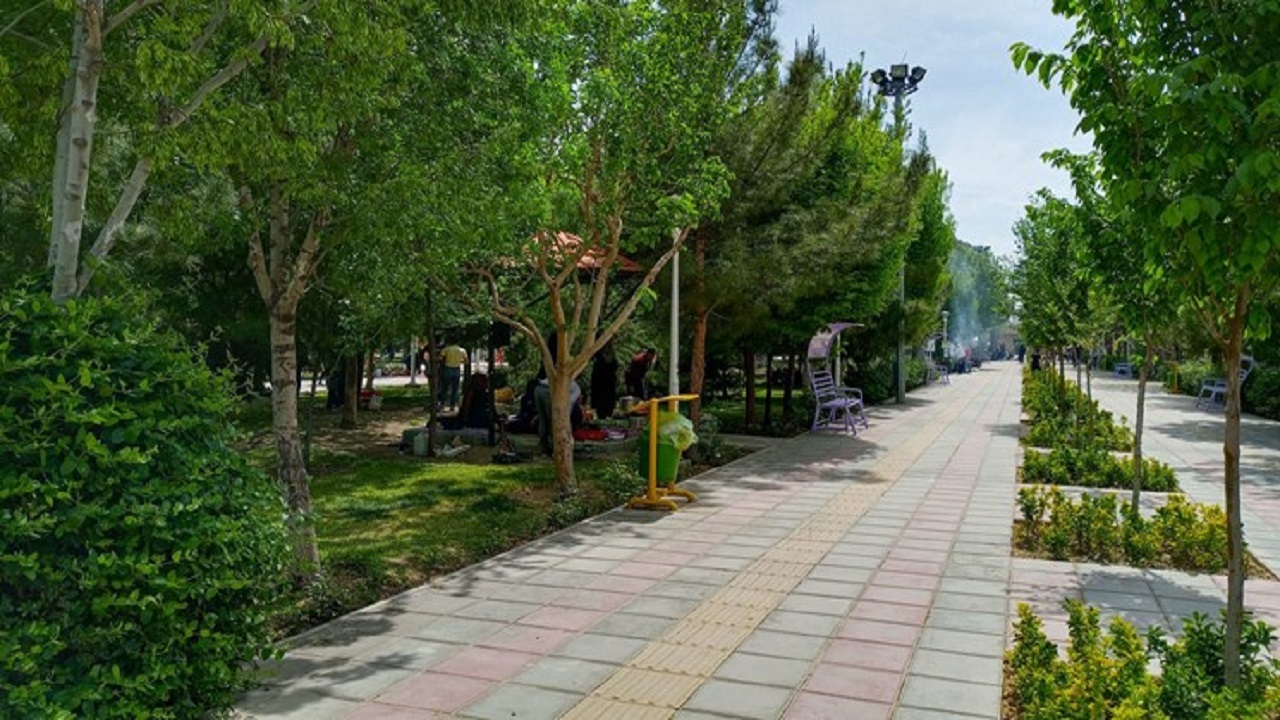 برنامه‌های فرهنگی در ۱۵ بوستان شهر قم به جد پیگیری می‌شود