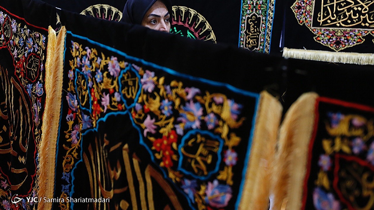 برگزاری رویداد فرهنگی «عطر سیب» در میدان امام حسین (ع)