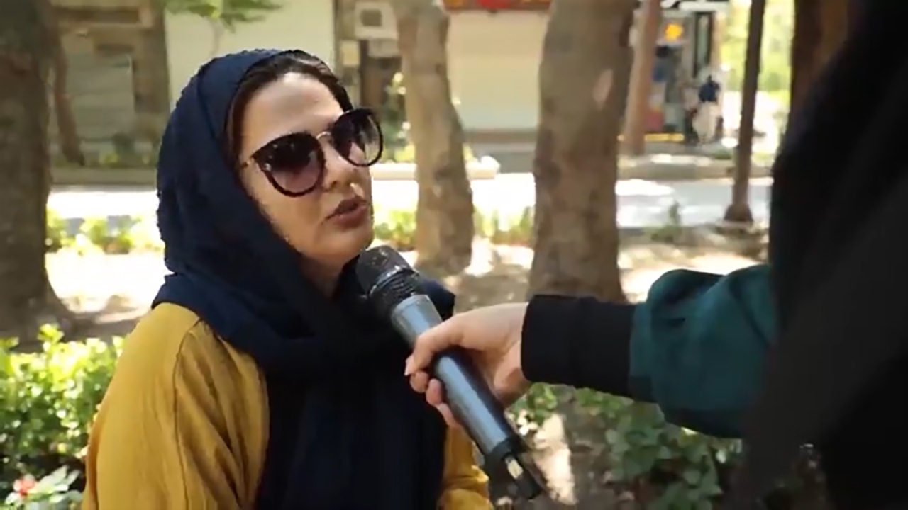 گلایه برخی از بانوان از افزایش فروش مانتوی جلوباز + فیلم