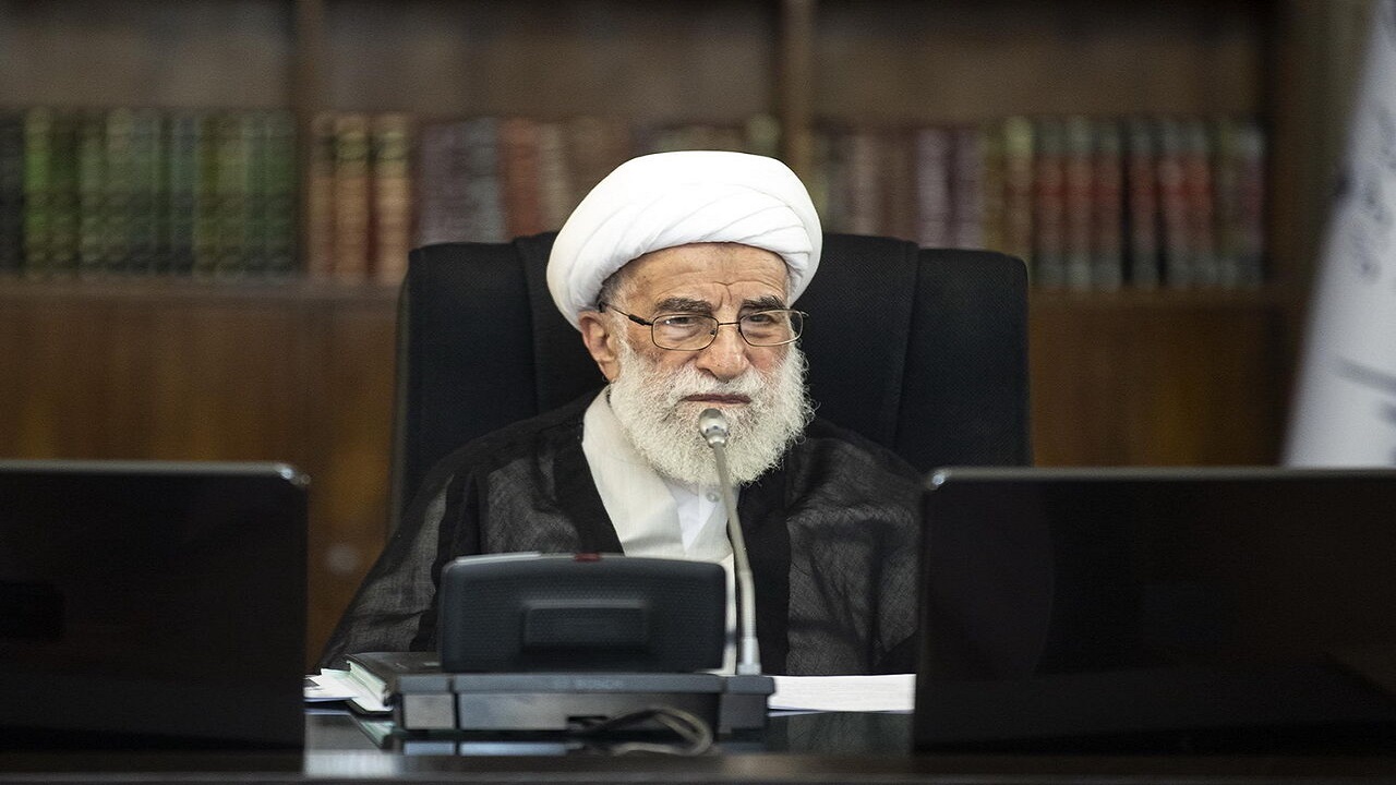 اعضای شورای نگهبان پای‌بند به انجام وظایف قانونی هستند