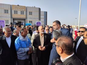 حرکت نسل نوی انقلاب را گذشته پر افتخار  پیش می‌برد