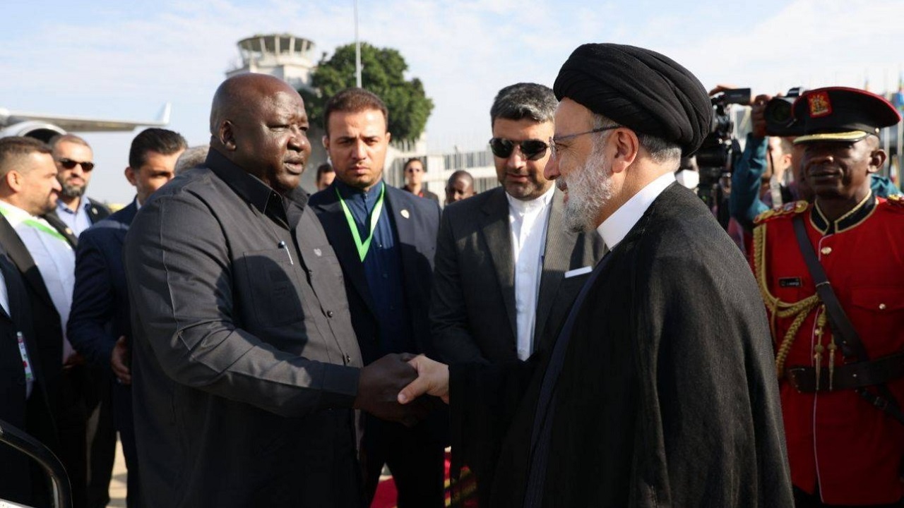 رئیسی اوگاندا را به مقصد هراره ترک کرد