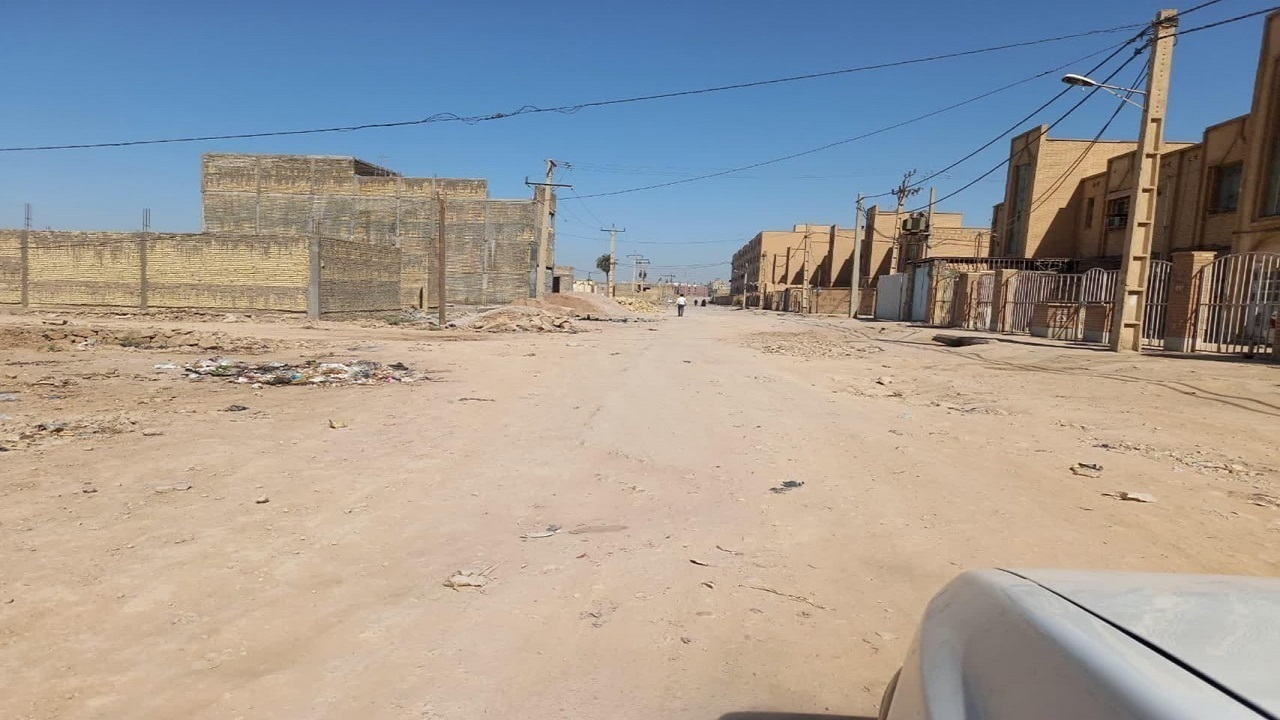 رنجش اهالی شهرستان فهرج از کمبود امکانات رفاهی