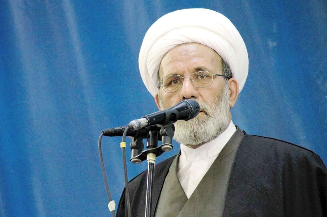 مسئولان به مقابله با آسیبهای اجتماعی بپردازند
