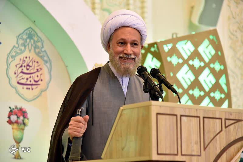 استقلال و عزت ایران ‌خط قرمز ماست