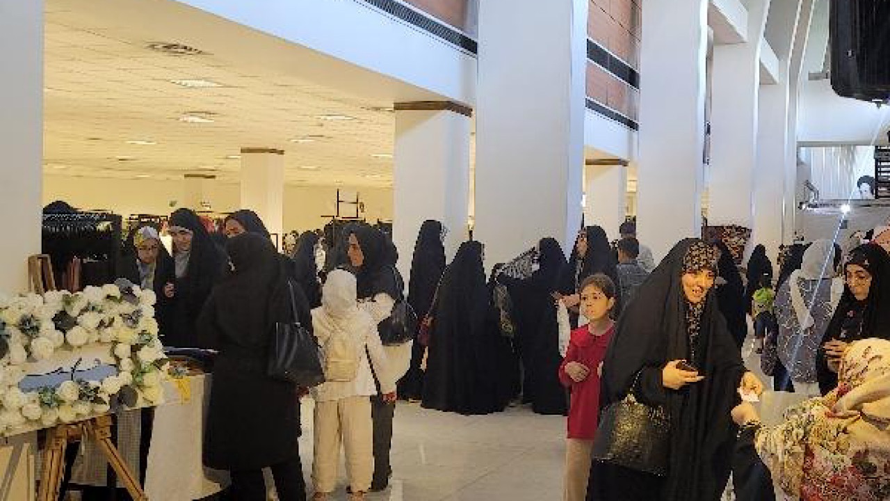 برگزاری رویداد حجاب و عفاف یُمنا