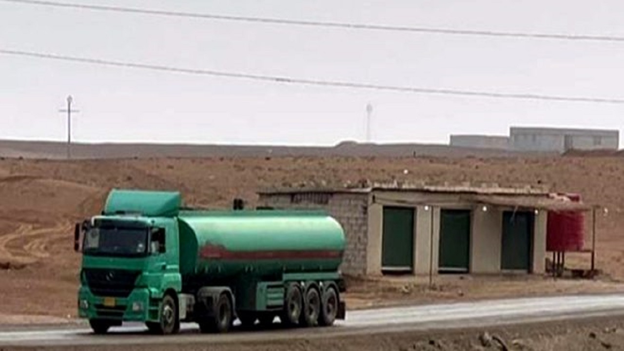 آمریکا نفت سوریه را همچنان غارت می‌کند