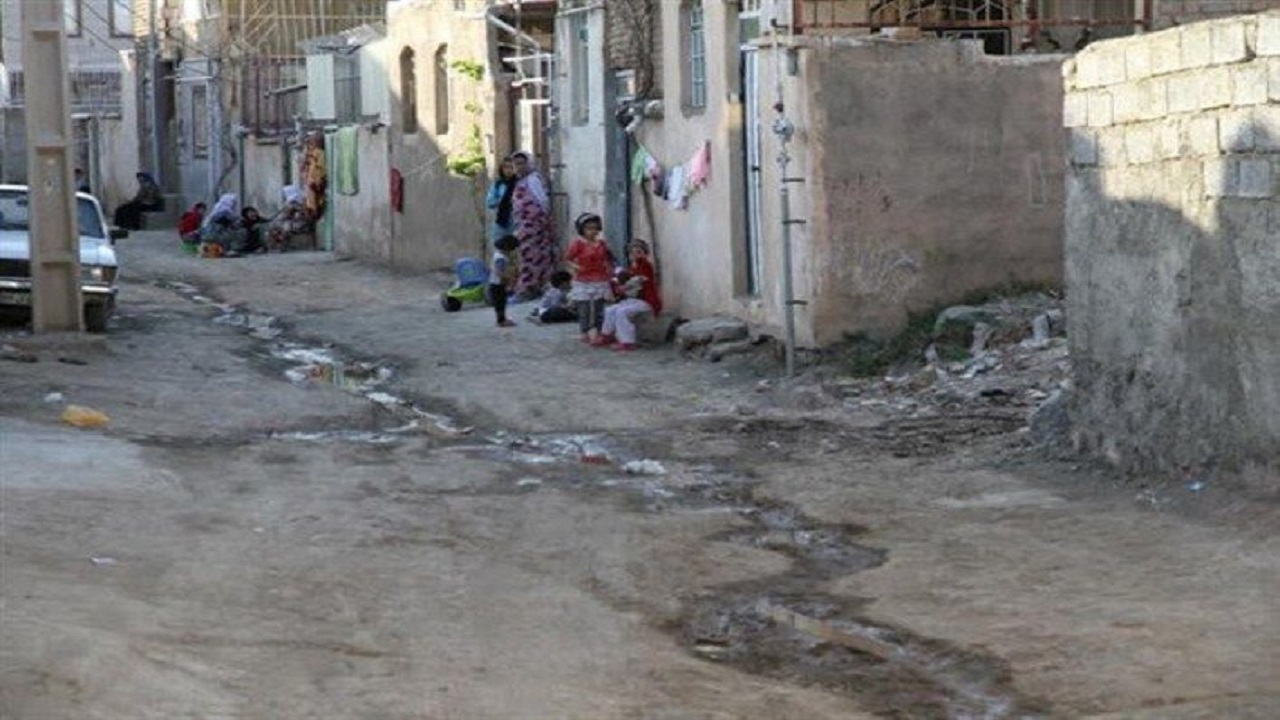 ۱۱۵۳ محله حاشیه نشین در کشور وجود دارد