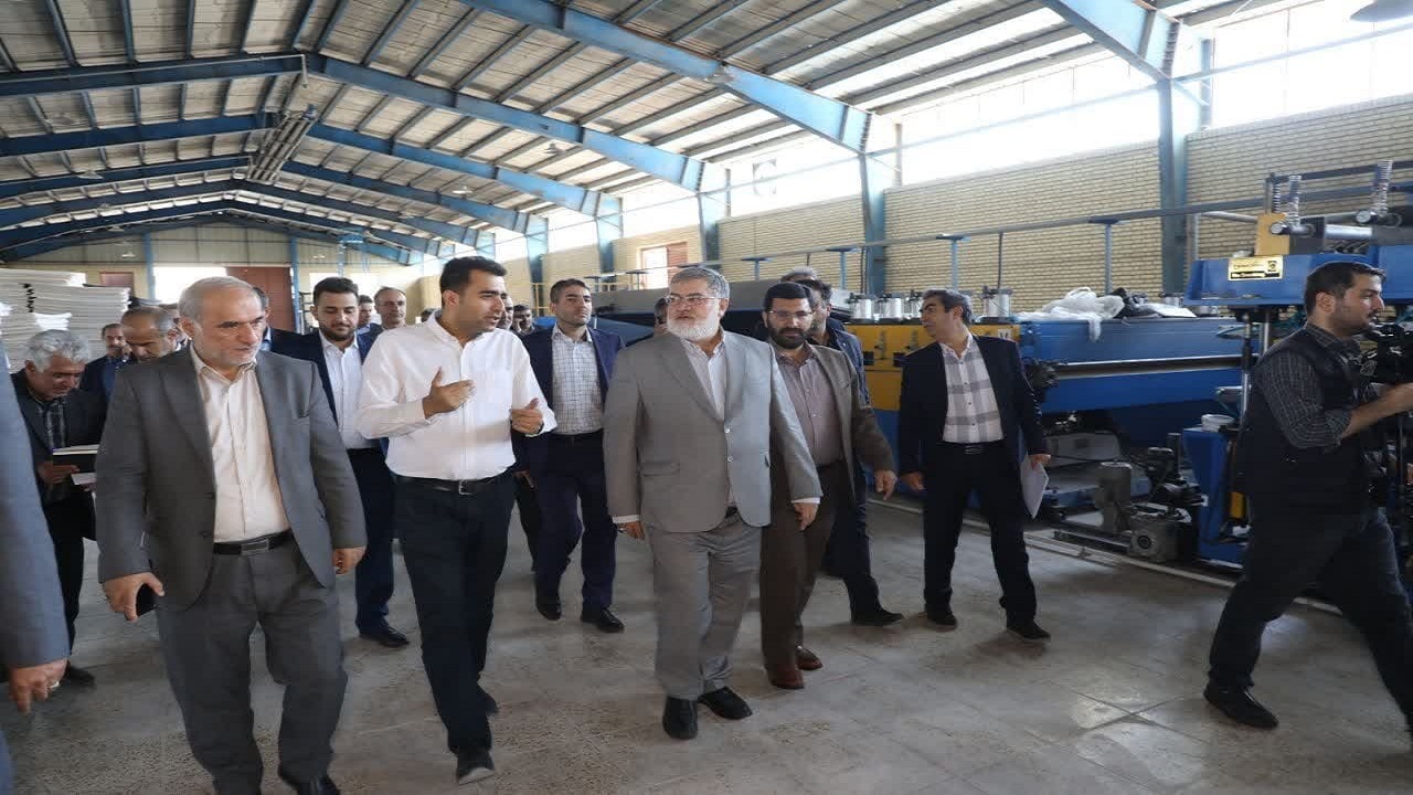۲۴۰ واحد تولیدی در آذربایجان غربی به چرخه تولید بازگشتند