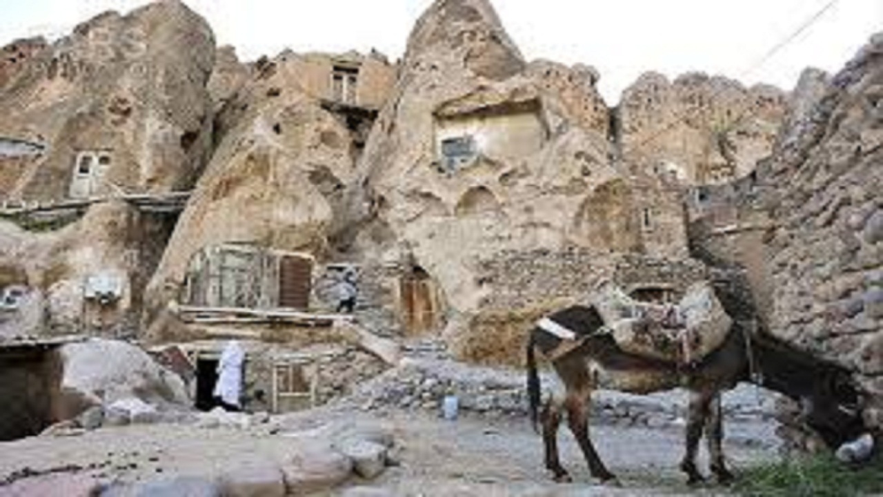 تاکید بر لزوم حفاظت از کران‌های تاریخی کندوان