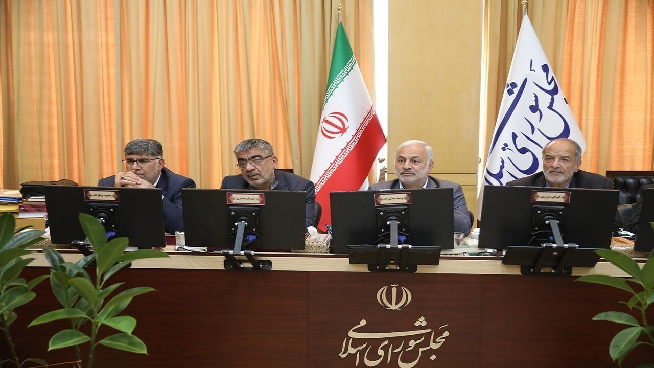 آخرین وضعیت امنیت کشور با حضور معاون اطلاعات فراجا بررسی شد
