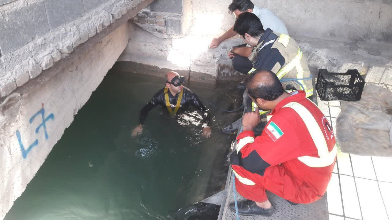 غرق شدن مرد ۴۰ ساله قزوینی در کانال آب مادر