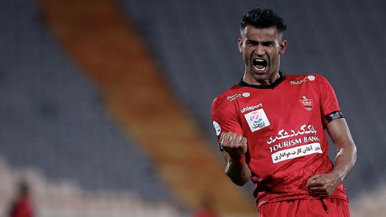 داستان عجیب عیسی و هوادار پرسپولیس/ پیراهنش را پس گرفت و رفت