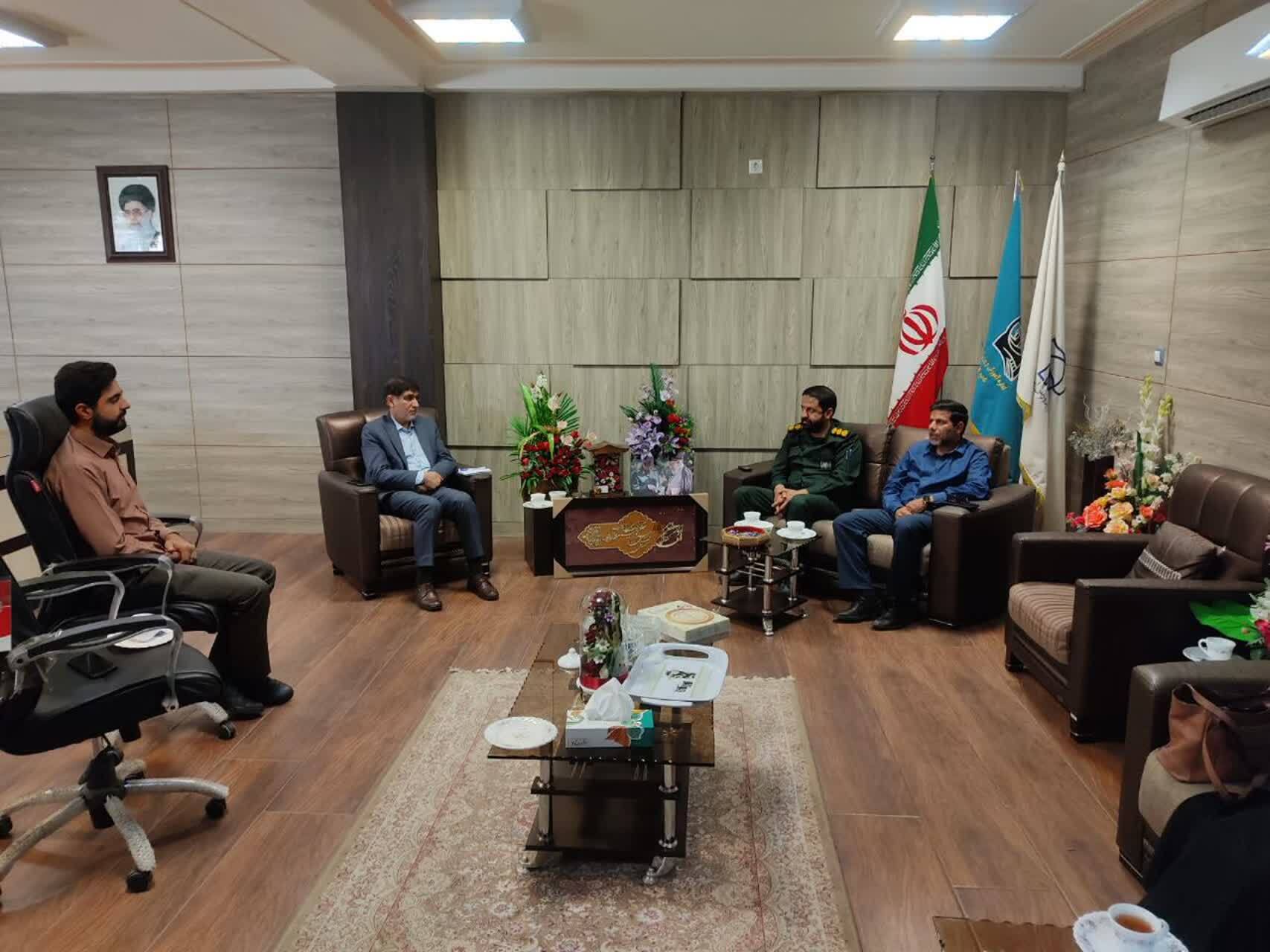تربیت نسل جوان رسالت مهم آموزش و پرورش و بسیج است