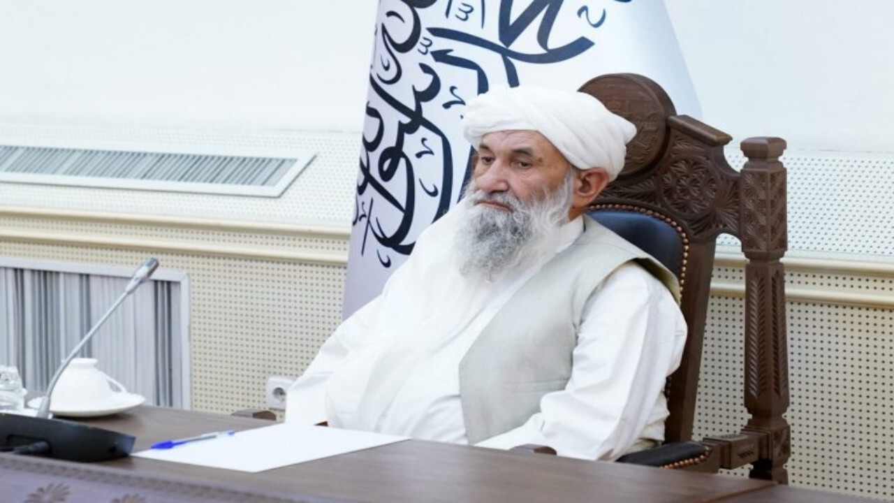 سرپرست ریاست‌الوزرا طالبان به محل کارش بازگشت