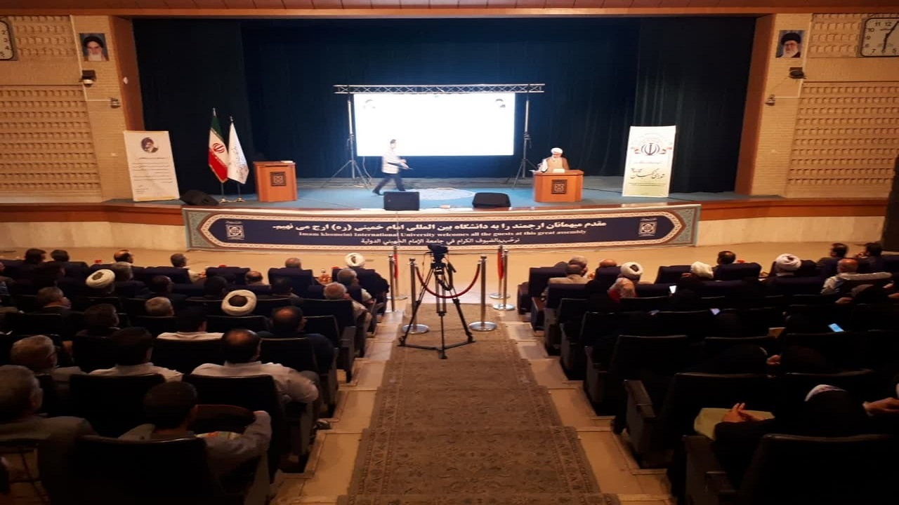 شورای نگهبان باید حافظ آرمان‌های اسلام و انقلاب باشد