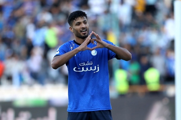 محبی: منتظر استقلال ماندم و پیشنهاداتم را از دست دادم