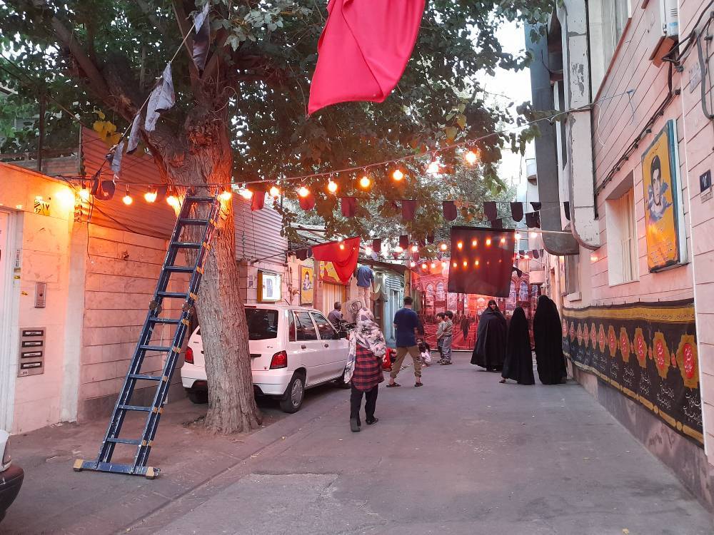تهران در سوگ حسینی
