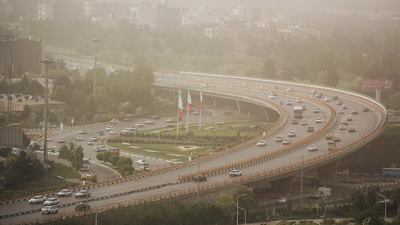 کاهش تصادفات در مشهد/ نکات ایمنی هنگام رانندگی در گرد و غبار