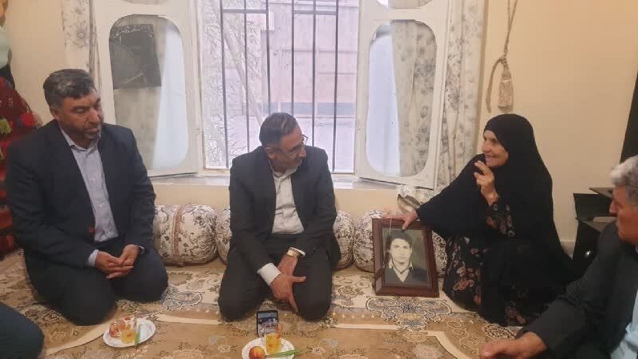 فرهنگ ایثار و شهادت نیاز به نهادینه شدن در جامعه دارد