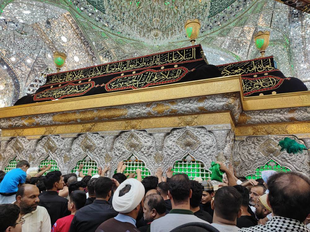 ضريح امام حسين