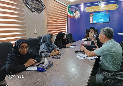 نشست خبری مدیرکل اوقاف وامور خیریه استان هرمزگان با اصحاب رسانه نشست خبری مدیرکل اوقاف وامور خیریه استان هرمزگان با اصحاب رسانه