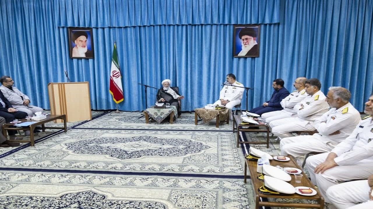 اهتزاز پرچم ایران در تمام پهنه‌های اقیانوسی جهان