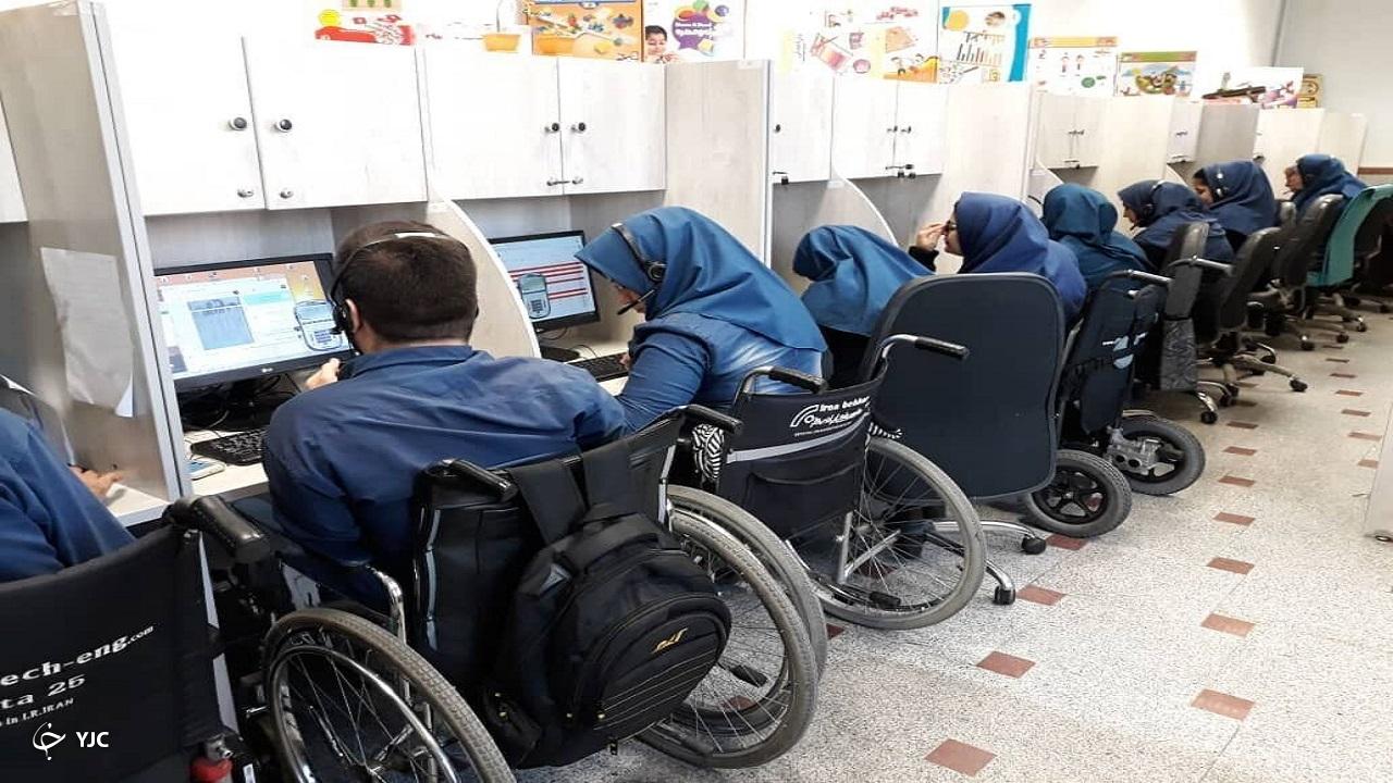 هزار و ۵۰۰ معلول آذربایجان‌غربی تحت حمایت خیران هستند