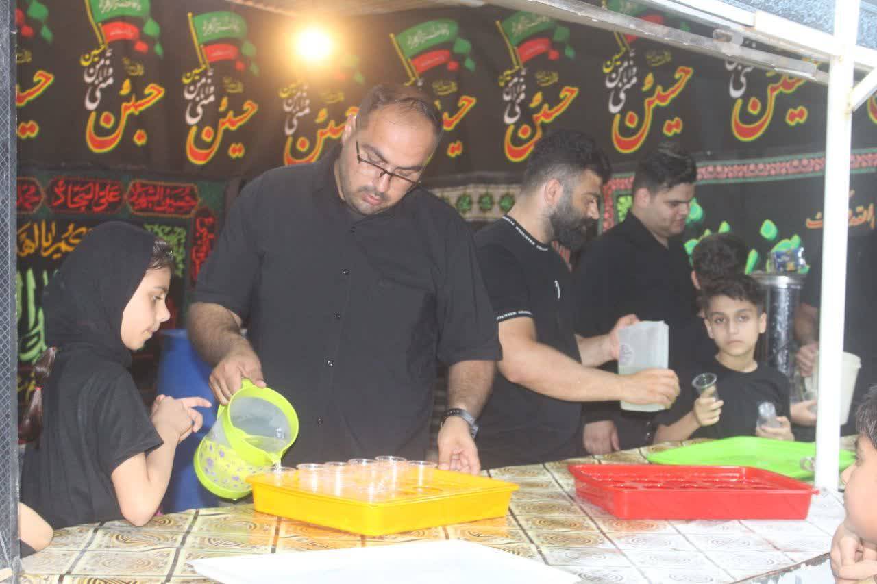 ایستگاه صلواتی در شهر کاکی به مناسبت ماه محرم