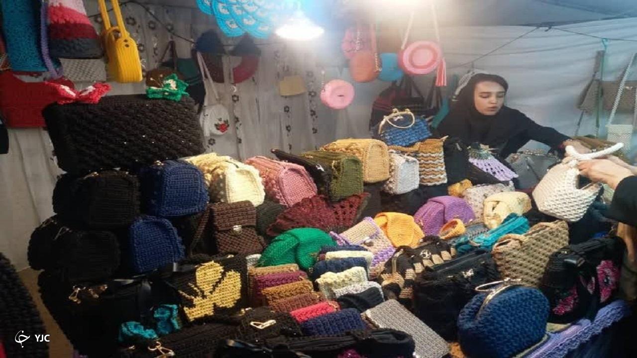 نمایشگاه صنایع‌دستی، سوغات و هدایا در بوکان برپا شد