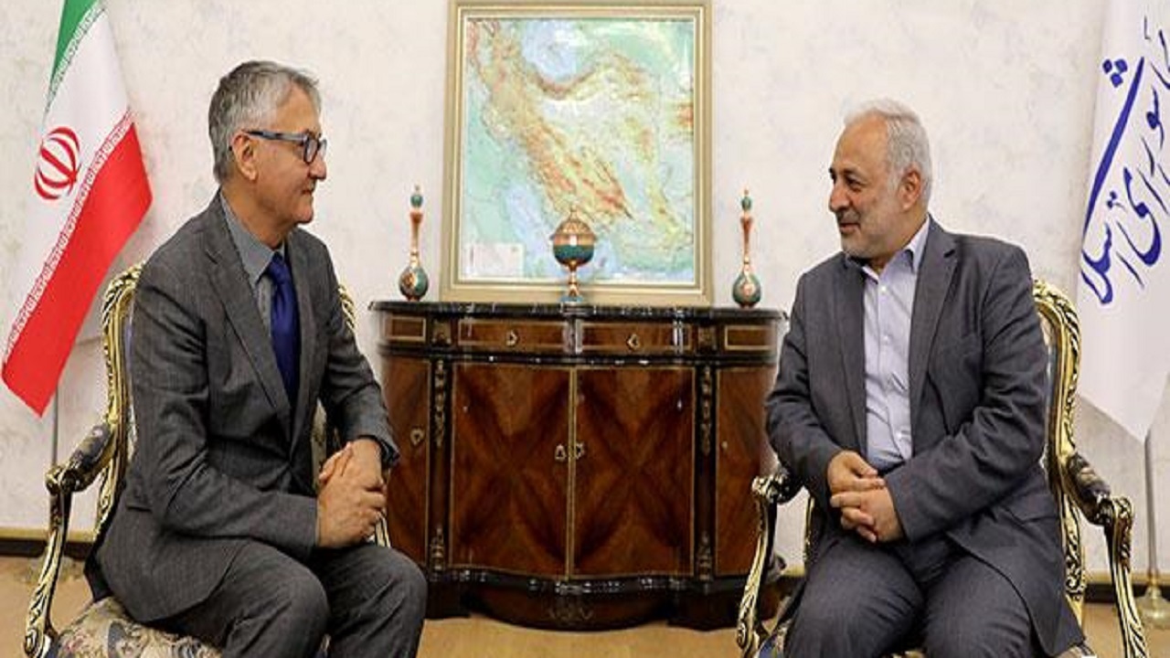 مراودات پارلمانی می­ تواندزمینه ­ساز گسترش روابط در سایر زمینه­‌ها باشد