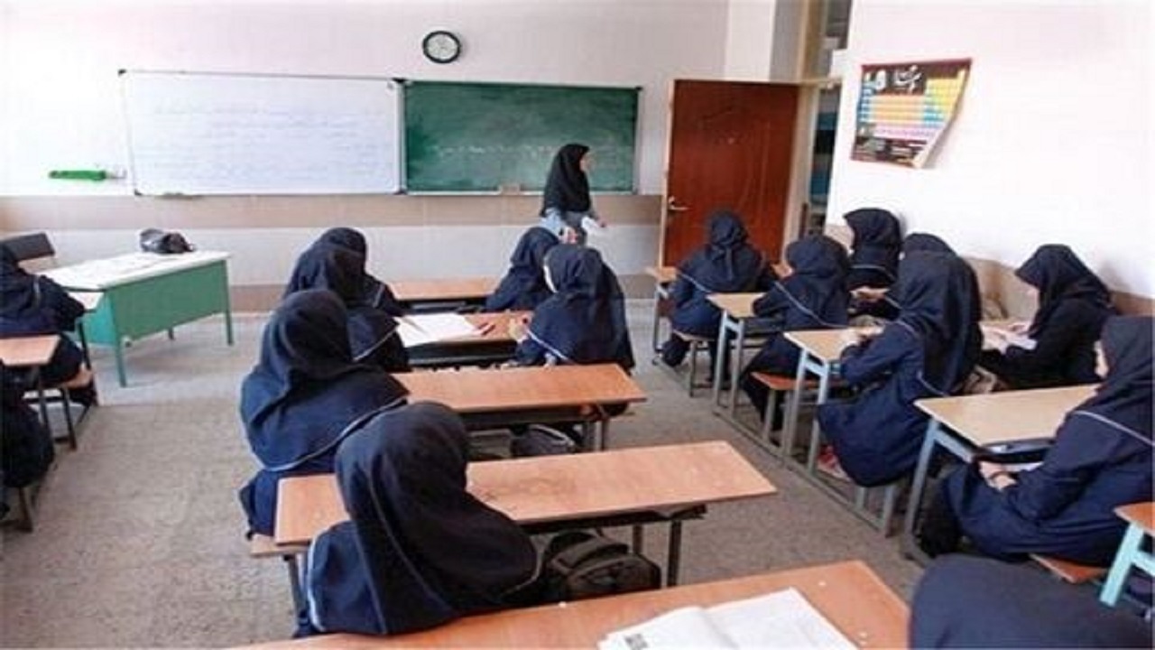 درخواست جلوگیری از انحلال دبیرستان فرزانگان ۴ تهران