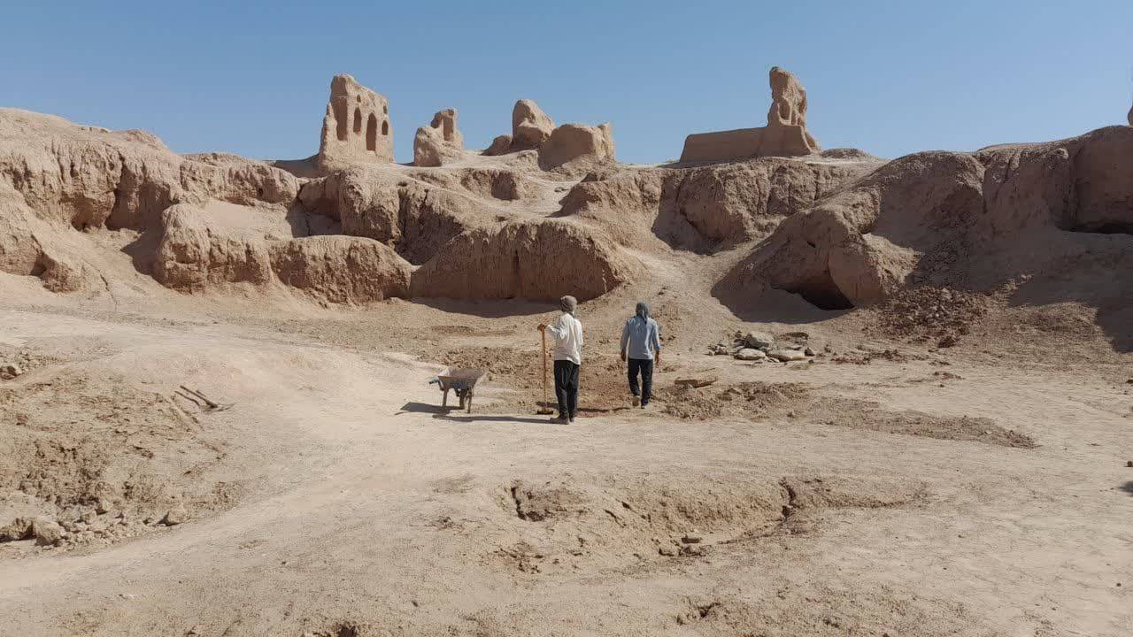 آغاز مرمت قلعه تاریخی پاده آرادان