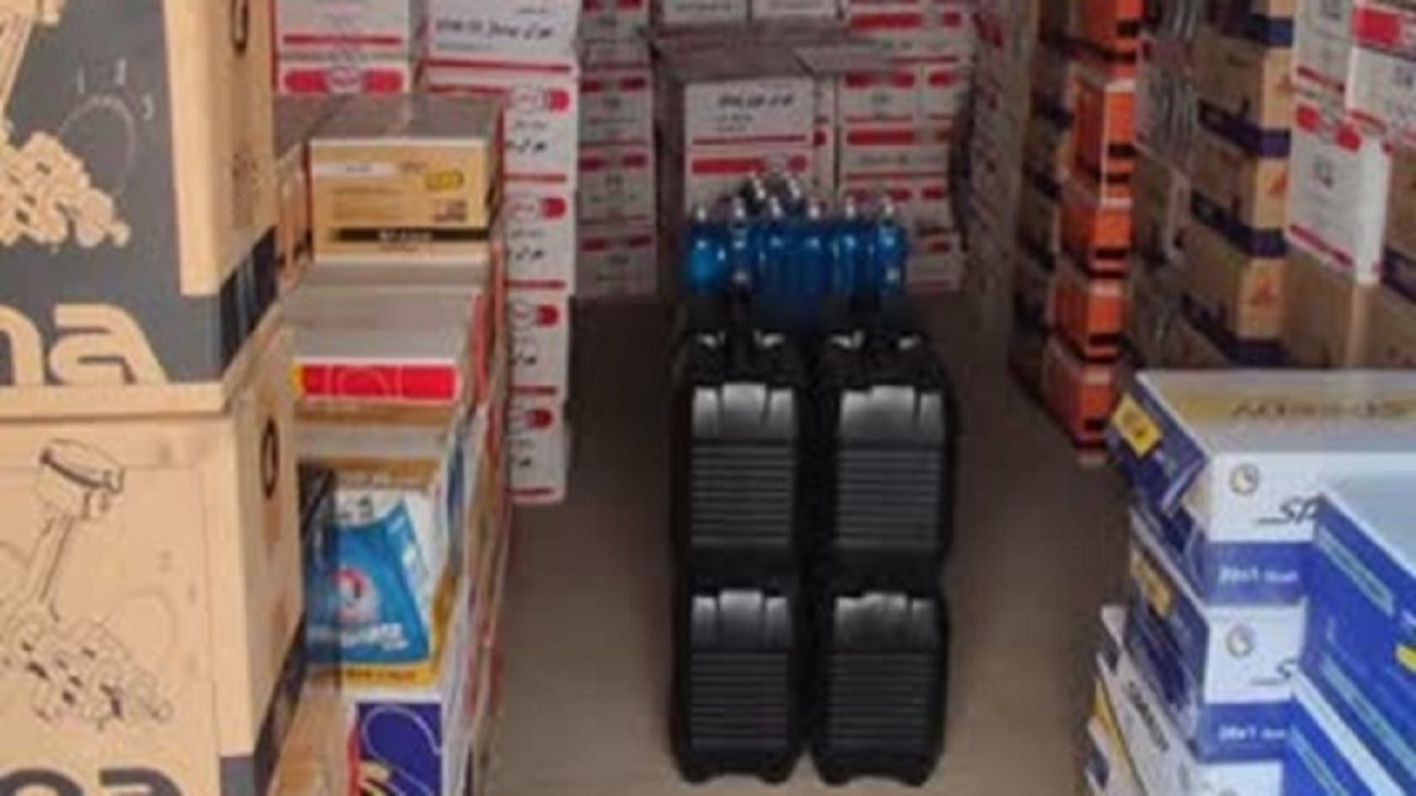 کشف ۲۹۲ عدد روغن خوراکی از یک شناور صیادی در چابهار